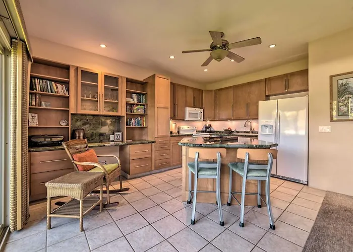 Gorgeous Oceanfront Kihei Condo With Balcony!